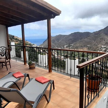 Casa La Sabina Roja 1 - Casa Con Impresionantes Vistas Sobre Hermigua Y El Mar מראה חיצוני תמונה