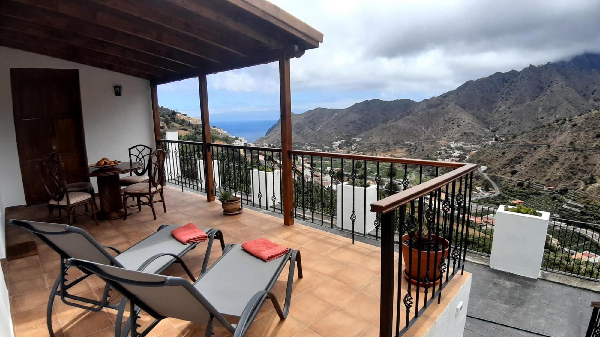 Casa La Sabina Roja 1 - Casa Con Impresionantes Vistas Sobre Hermigua Y El Mar מראה חיצוני תמונה